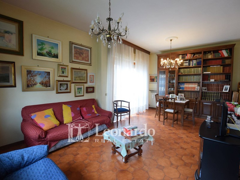 Villetta a schiera in Vendita a Viareggio, 450'000€, 160 m²