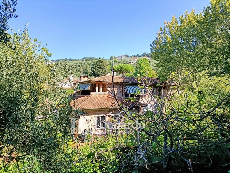 Casa Semi Indipendente in Vendita a Massarosa, 375'000€, 170 m²
