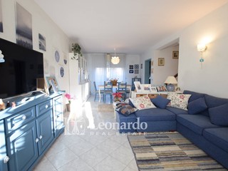 Villetta a schiera in Vendita a Camaiore, 415'000&euro;, 155 m²