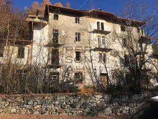Terreno edificabile in Vendita a Levico Terme, 300'000€, 1750 m²