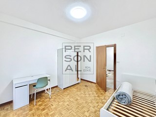 Quadrilocale in Affitto a Trento, 500€, 140 m²