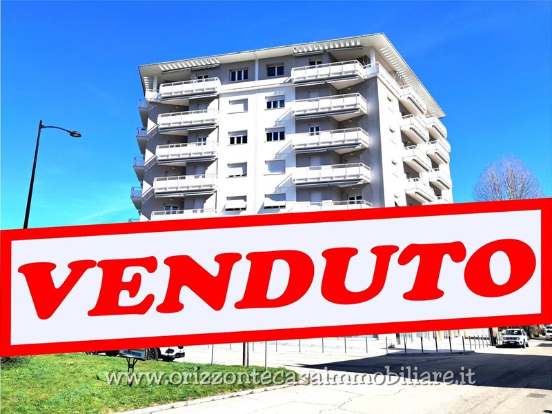 Attico in Vendita a Ascoli Piceno, 249'000€, 200 m²