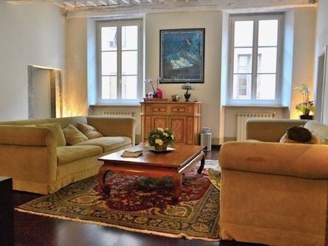 Appartamento in Vendita a Camaiore, 390'000&euro;, 120 m²