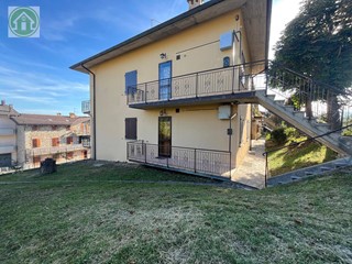 Trilocale in Vendita a Lama Mocogno, 75'000€, 90 m²