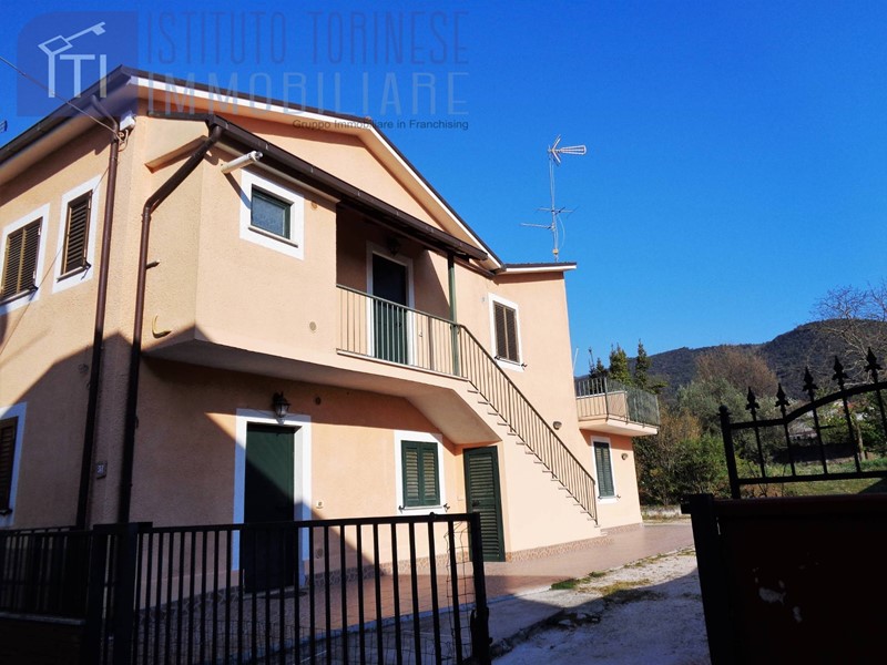 Trilocale in Affitto a Sant'Elia Fiumerapido, 380€, 75 m²