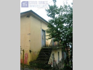 Rustico in Vendita a Cassino, 59'000€, 175 m²