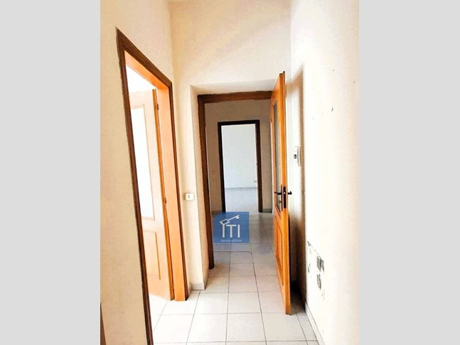 Ufficio in Vendita a Cassino, 130'000€, 70 m²