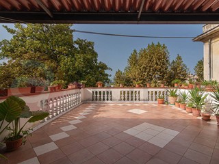 Appartamento in Vendita a Pontecorvo, 298'000€, 450 m²