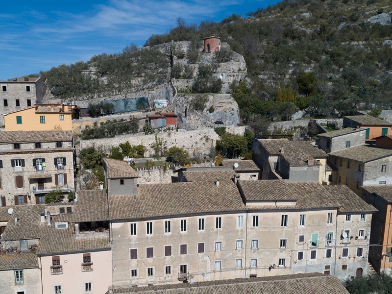 Appartamento in Vendita a Arpino, 1600 m²