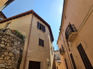 Rustico in Vendita a Prossedi, 39'000&euro;, 60 m²