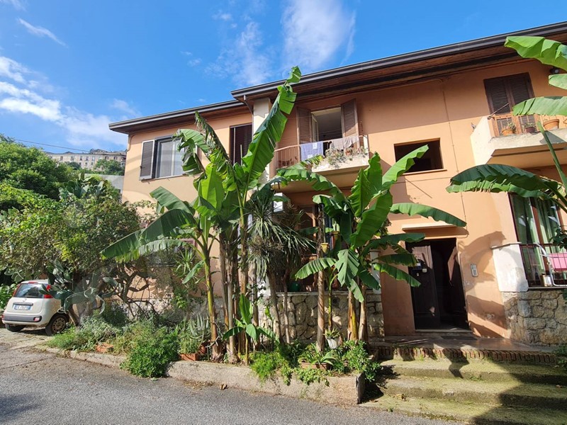 Appartamento in Vendita a Arce, 40'000€, 88 m²