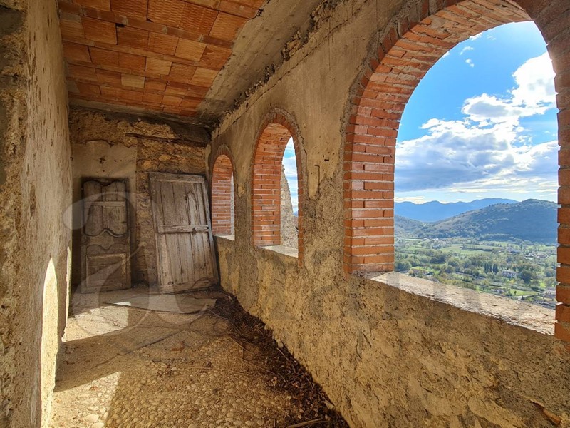 Rustico in Vendita a Arce, 26'000€, 180 m²