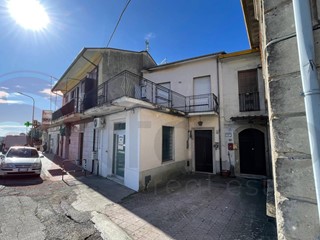 Appartamento in Vendita a Colfelice, 38'000€, 66 m²