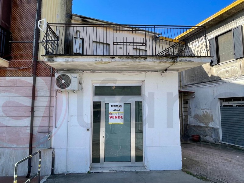 Immobile commerciale in Vendita a Colfelice, 40'000€, 56 m²