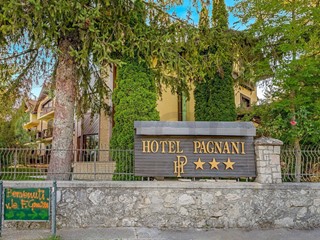 Appartamento in Vendita a Pescasseroli, 2'300'000&euro;, 1000 m²