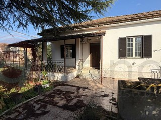 Casa Indipendente in Vendita a Roccasecca, 83'000€, 124 m²