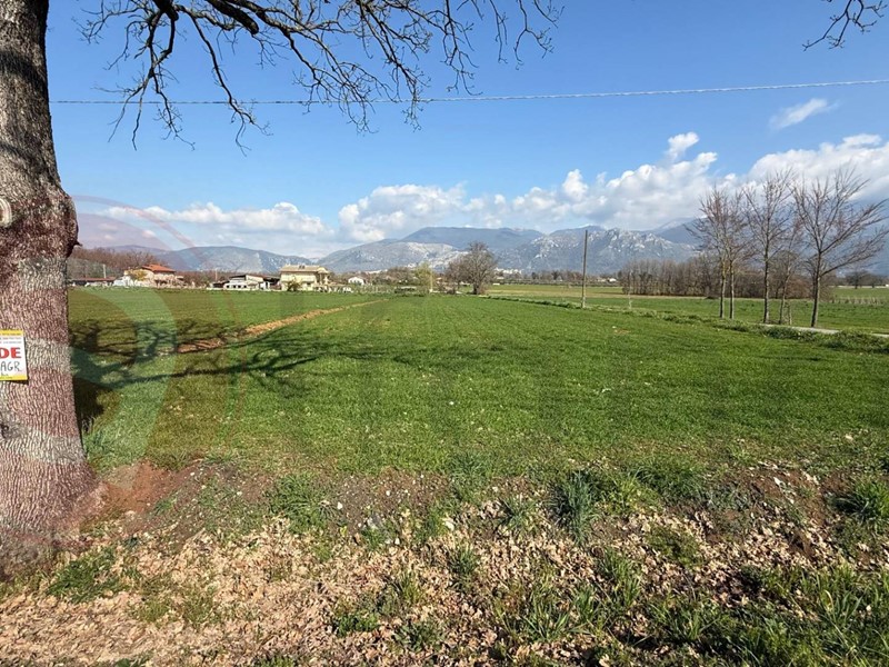 Terreno agricolo in Vendita a Roccasecca, 40988 m²