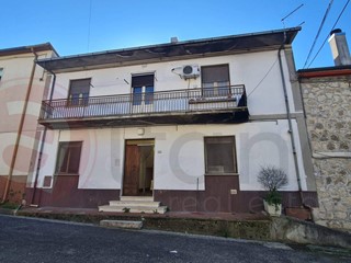 Casa Indipendente in Vendita a Aquino, 110'000€, 135 m²