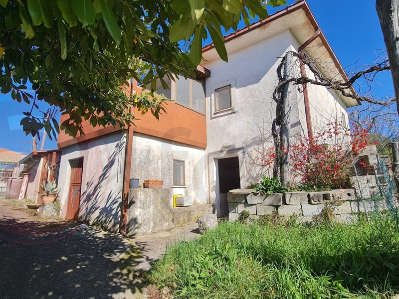 Casa Indipendente in Vendita a Arpino, 30'000€, 75 m²