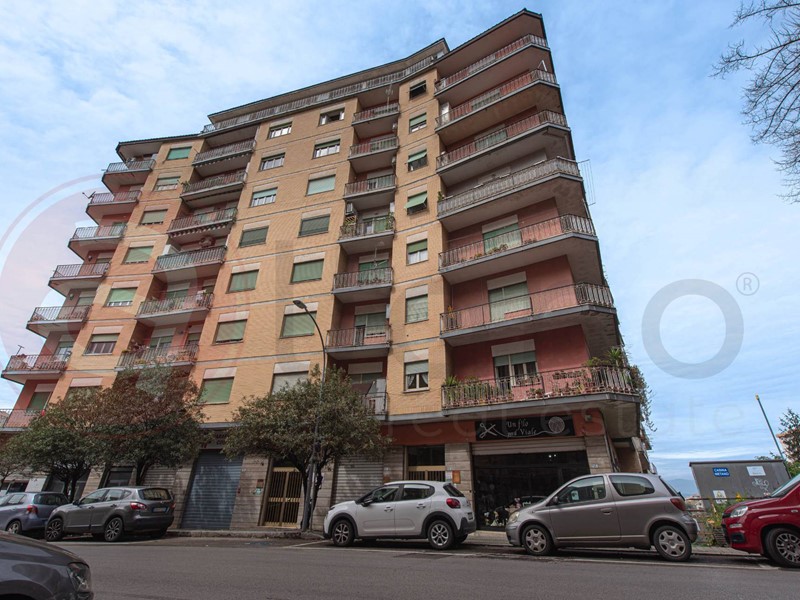 Appartamento in Vendita a Frosinone, 195'000€, 157 m²