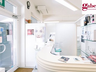 Negozio in Affitto a Merate, 600€, 60 m²