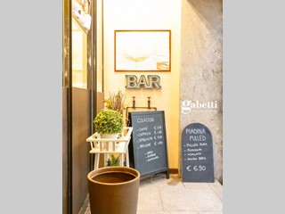 Attività commerciale in Vendita a Merate, 70'000€, 90 m²