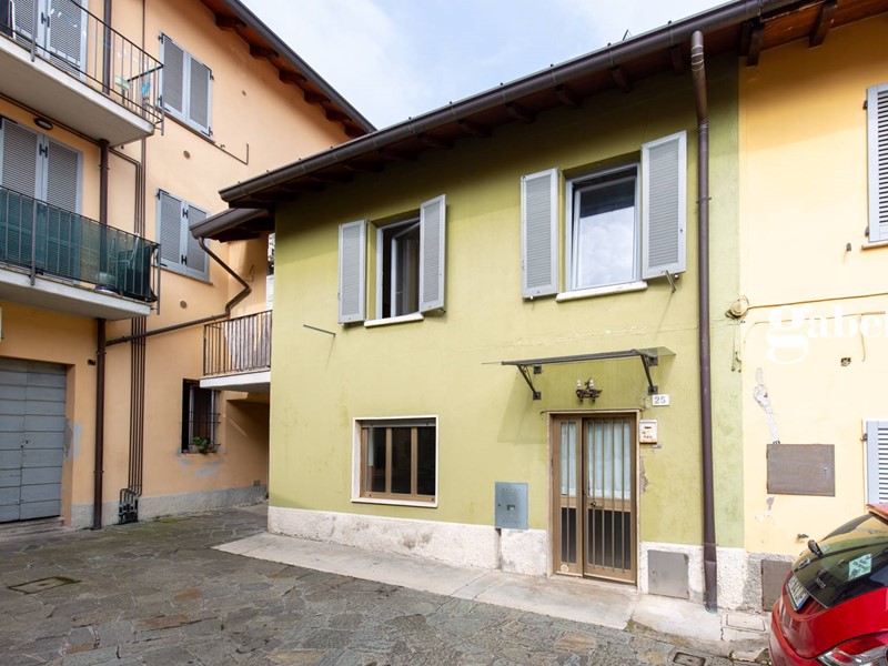 Casa Indipendente in Vendita a Merate, 80'000€, 63 m²