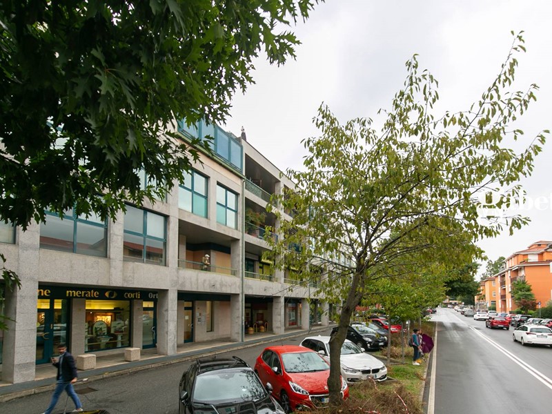 Ufficio in Vendita a Merate, 120'000€, 100 m²
