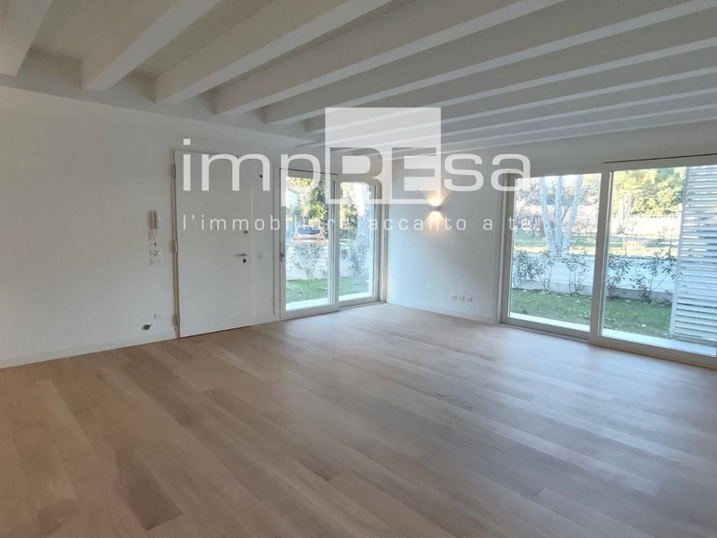 Villetta a schiera in Vendita a Mogliano Veneto, 465'000€, 165 m²