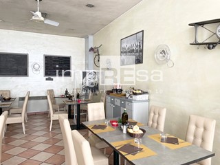 Attività commerciale in Vendita a Marcon, 160'000€, 160 m²