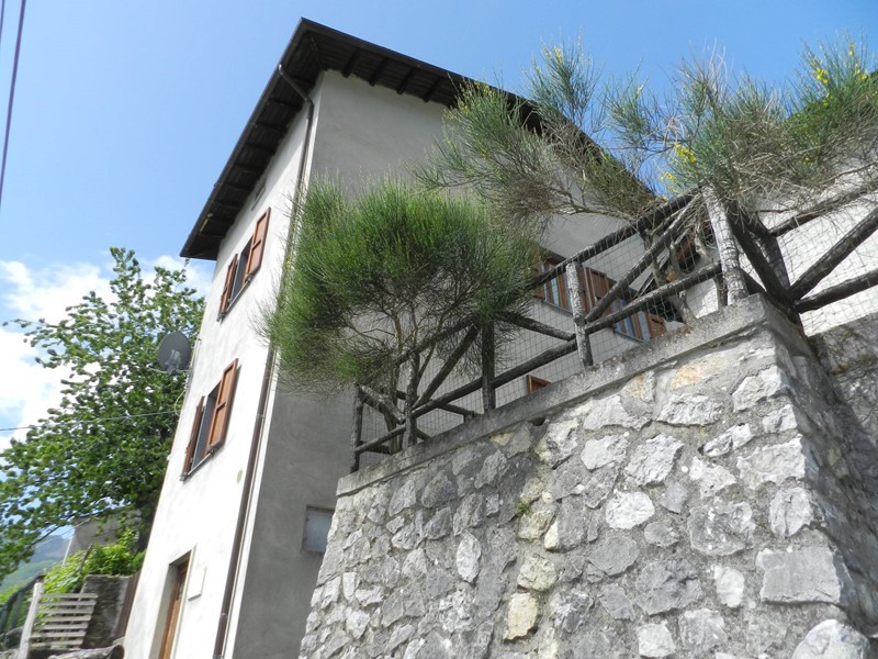 Casa Indipendente in Vendita a Careggine, 99'000€, 120 m²