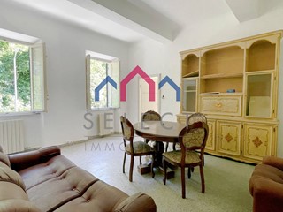 Quadrilocale in Vendita a Bagni di Lucca, 52'000€, 100 m²