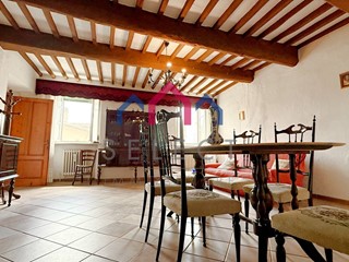 Casa Semi Indipendente in Vendita a Villa Basilica, 160'000€, 225 m²