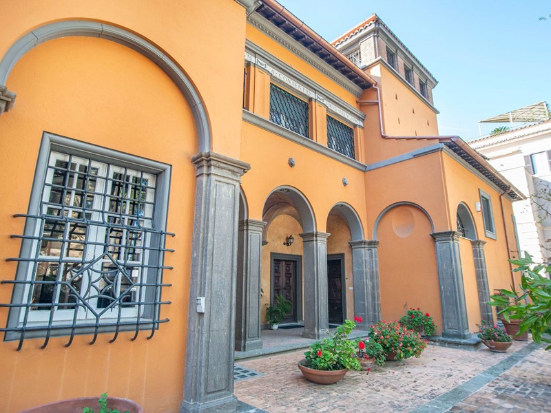 Villa in Vendita a Roma, 7'200'000€, 600 m²