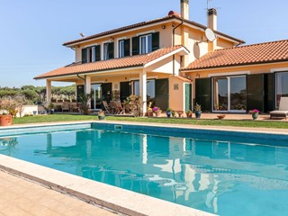 Villa in Vendita a Roma, 1'190'000€, 550 m²
