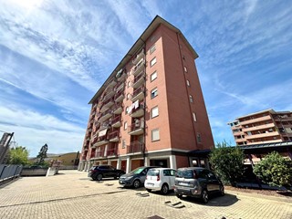 Quadrilocale in Vendita a Alessandria, 95'000€, 80 m²