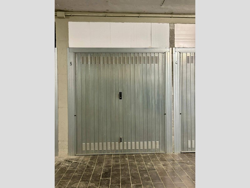 Box in Vendita a Alessandria, 11'000€, 40 m²