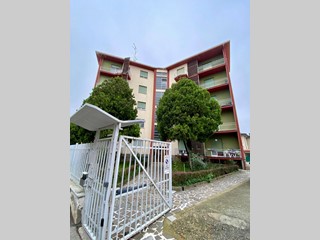 Quadrilocale in Vendita a Alessandria, 52'000€, 100 m²