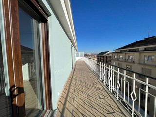 Appartamento in Vendita a Alessandria, 225'000€, 120 m²