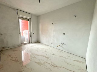 Trilocale in Vendita a Alessandria, 135'000€, 100 m²