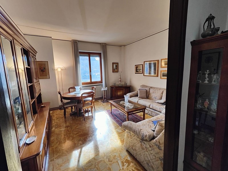 Quadrilocale in Vendita a Alessandria, 95'000€, 115 m²