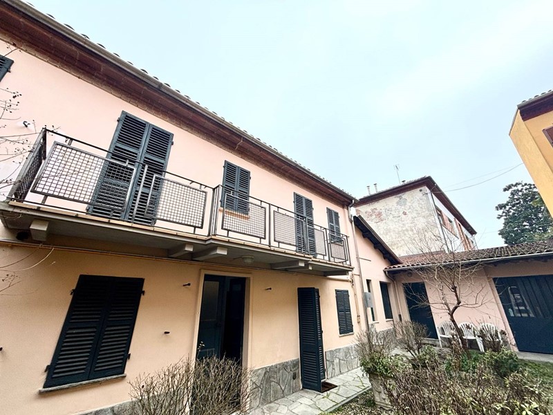 Casa Indipendente in Vendita a Alessandria, 118'000€, 100 m²