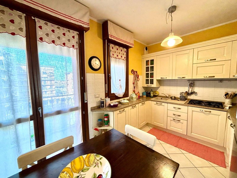 Quadrilocale in Vendita a Alessandria, 135'000€, 100 m²