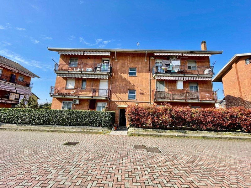 Appartamento in Vendita a Alessandria, 140'000€, 132 m²