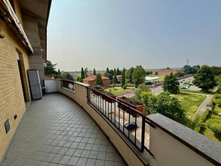 Quadrilocale in Vendita a Alessandria, 139'000€, 90 m²