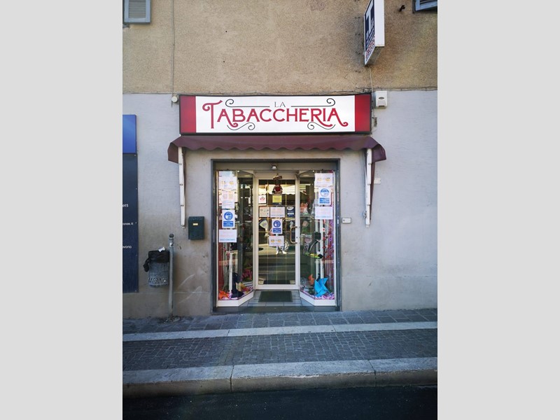 Immobile commerciale in Vendita a Albano Laziale, 399'000€, 60 m²