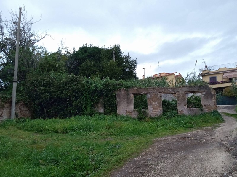 Terreno edificabile in Vendita a Albano Laziale, 215'000€, 4900 m²