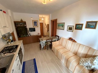 Trilocale in Vendita a Fermo, 90'000€, 76 m²