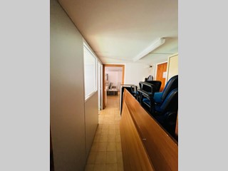 Immobile commerciale in Vendita a Porto San Giorgio, 55'000€, 66 m²