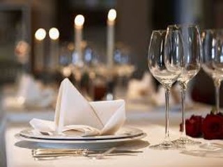 Immobile commerciale in Vendita a Porto San Giorgio, 200 m²